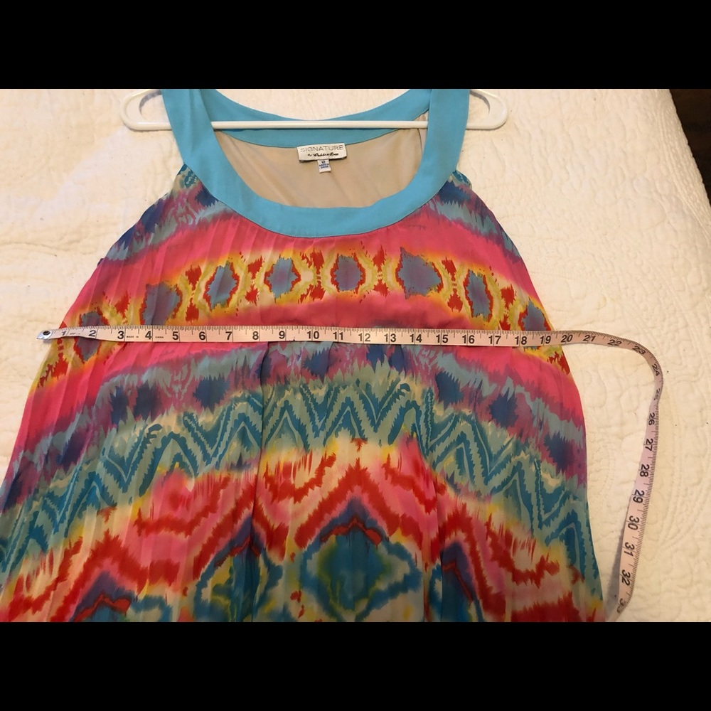 Large Multicolored Dress - Picture 2 of 3